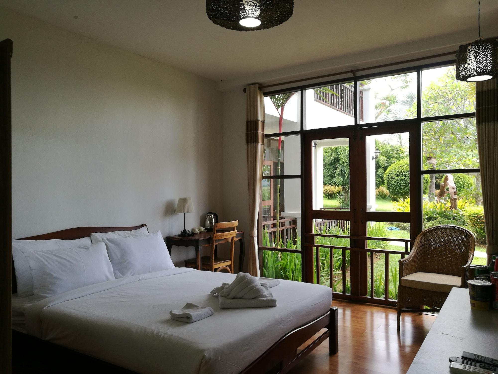 Gin'S Maekhong View Hotell Chiang Saen Exteriör bild
