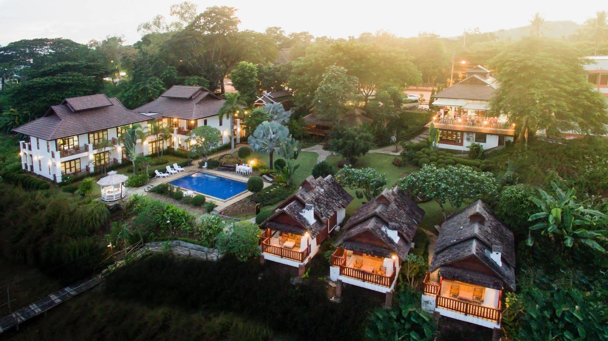 Gin'S Maekhong View Hotell Chiang Saen Exteriör bild